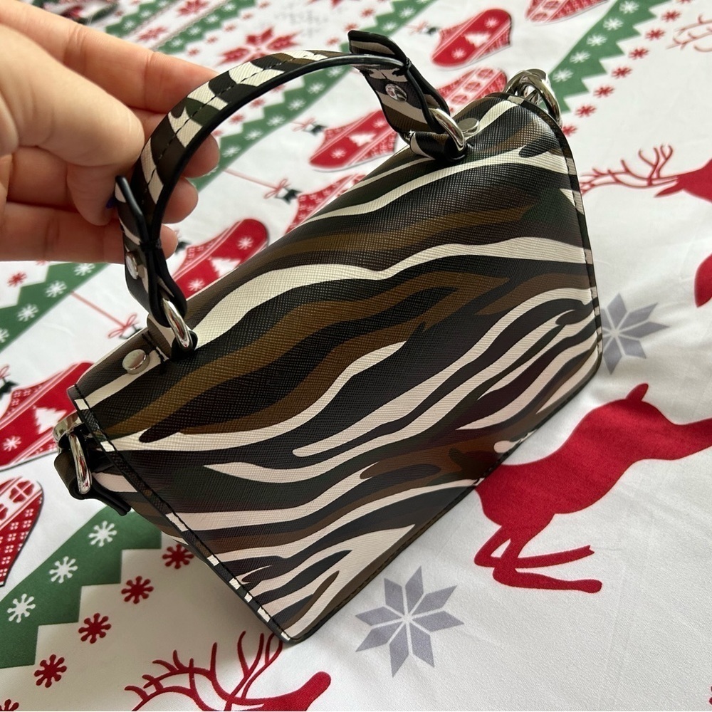 Zara Mini Crossbody Bag - Picture 2 of 8